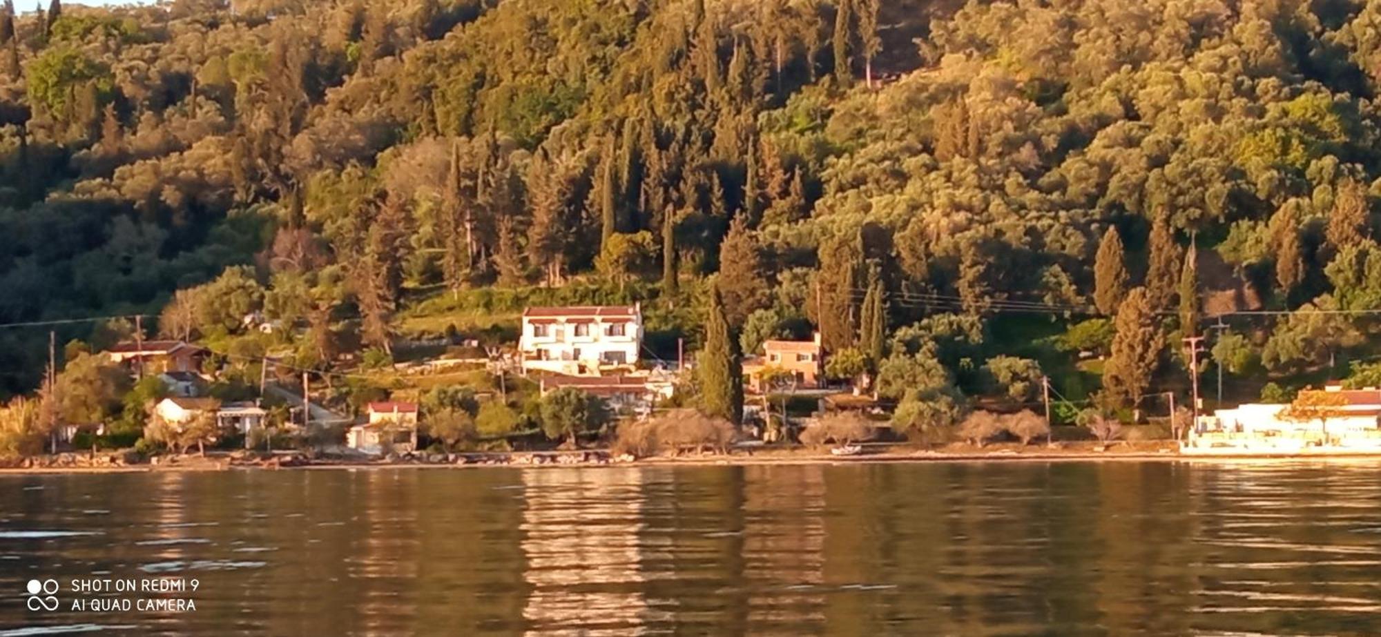 Aliki Studios Mpoukaris Exteriör bild